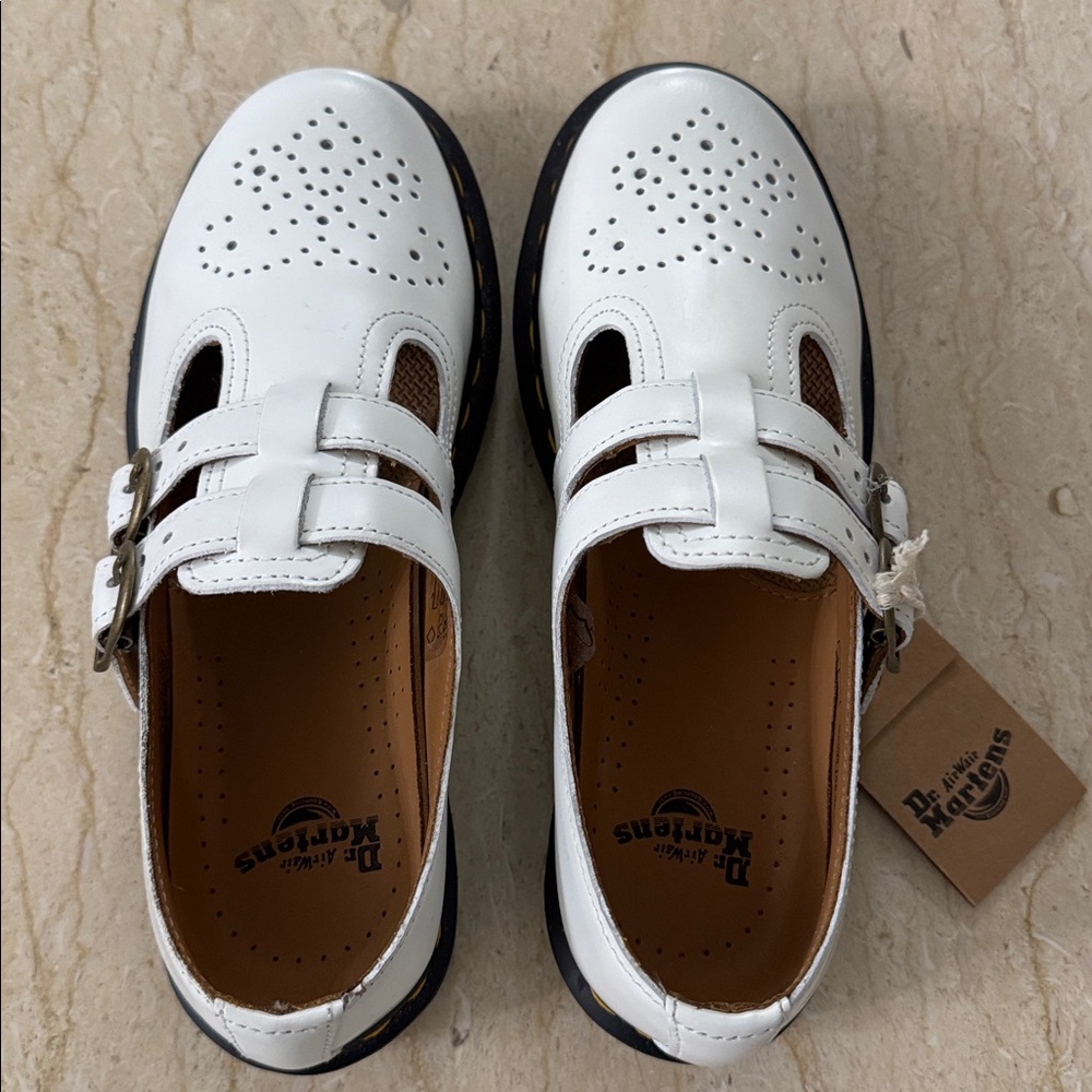 NWT  Dr. Martens 8065 Smooth Leather Mary Jane Shoes - Picture 6 of 15